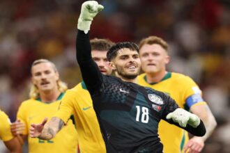 Kiper Australia Patrick Beach Jadi Pahlawan di Kemenangan atas Turki