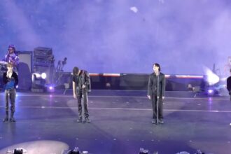 Lagu Heartbeat BTS: Makna Mendalam tentang Takdir dan Hubungan