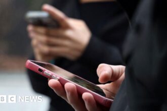 Lisa Nandy: Perusahaan Teknologi Punya 'Waktu Cukup' Benahi Diri