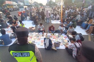 Mahasiswa Banyumas Raya Gelar Mimbar Bebas dan Lapak Baca Buku