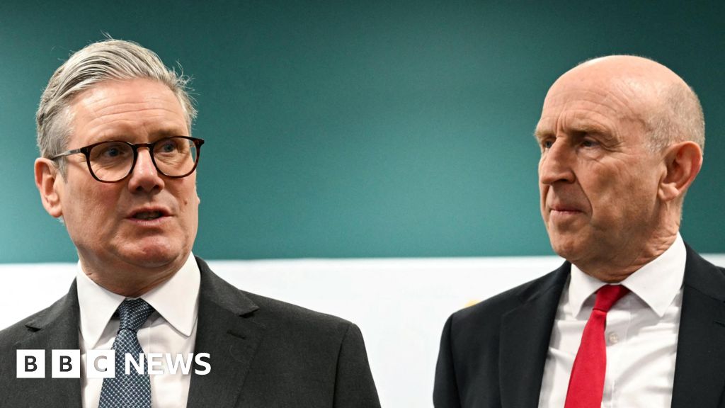 Mengundurkan Diri, Healey Kritik Keras Pemerintahan Starmer