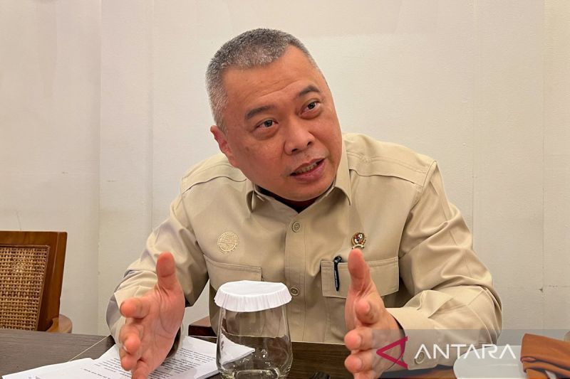 Menhub Targetkan Peron Kedua Stasiun JIS Selesai dalam Setahun