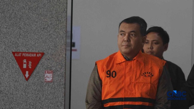 Modus Korupsi Silmy Karim: Pemohon Dipersulit dan Ada Biaya Tambahan