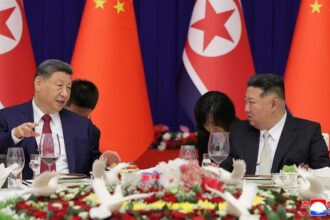 Momen Langka Xi Jinping dan Kim Jong Un Gelar Makan Malam Mewah