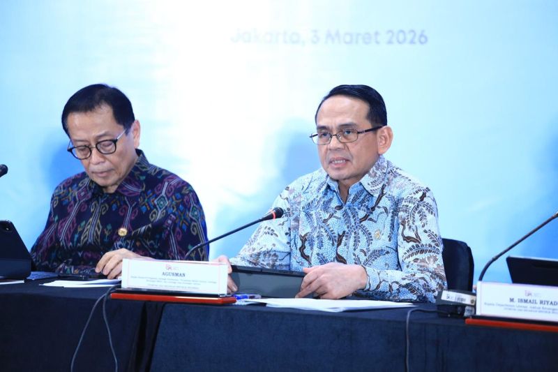 Otoritas Jasa Keuangan Pantau Delapan Pinjaman Daring