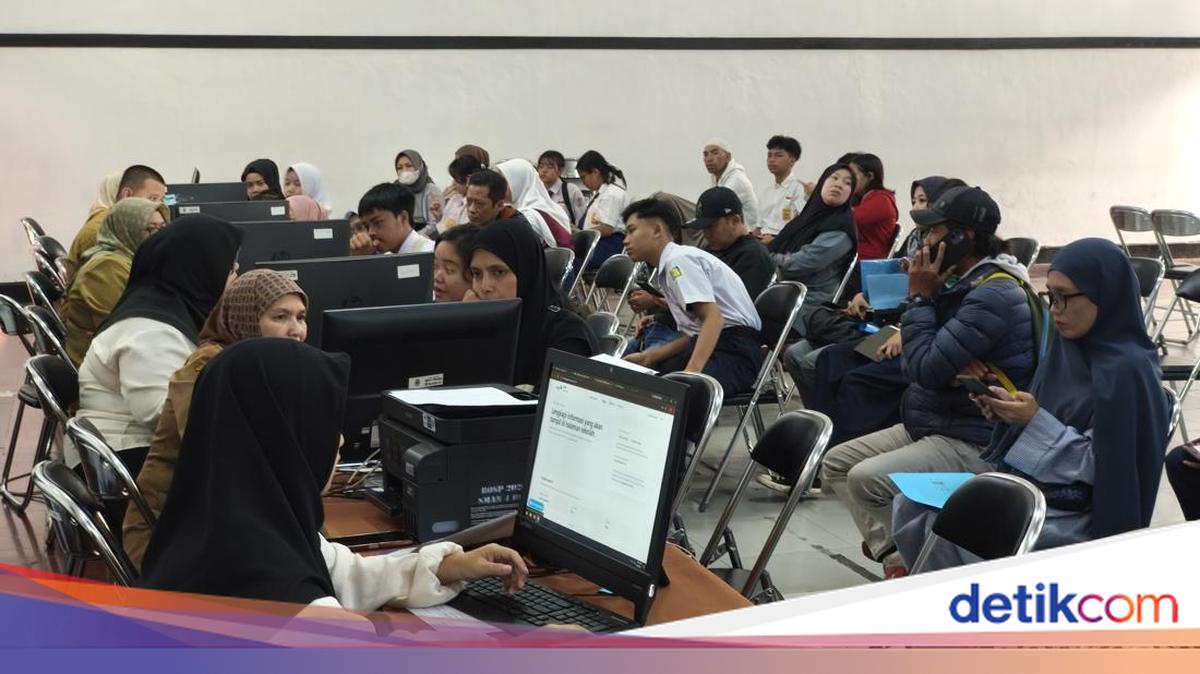 PCMB 2026 Bermasalah, Dedi Mulyadi Ganti Kepala Tikomdik Jabar