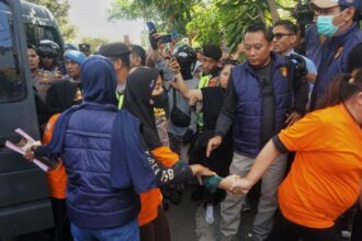 Para Orang Tua Korban Datangi Rekonstruksi Kasus Daycare Aresha