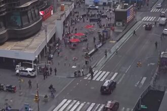 Penembakan dan Pembacokan di Times Square New York, Remaja Ditangkap