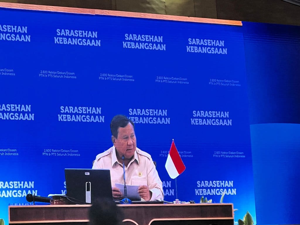Prabowo Akan Pertimbangkan Beasiswa Doktor untuk Dosen