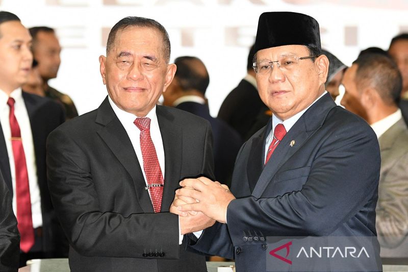 Prabowo Berduka Atas Wafatnya Ryamizard Ryacudu