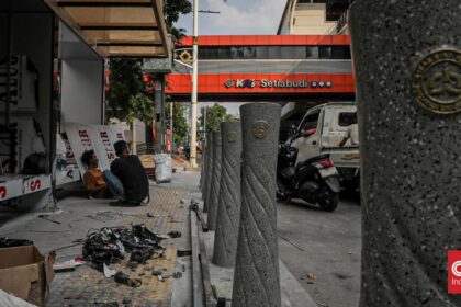 Pramono Anung Bangun JPO Baru di Rasuna Said dengan Gembok Cinta