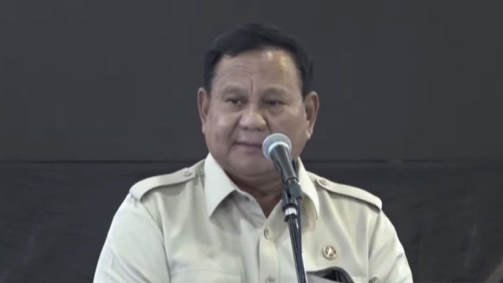 Presiden Prabowo Beri Motivasi Kepada Siswa Sekolah Rakyat