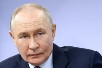 Putin Akui Kekurangan Bahan Bakar: Serangan Drone Hantam Rusia