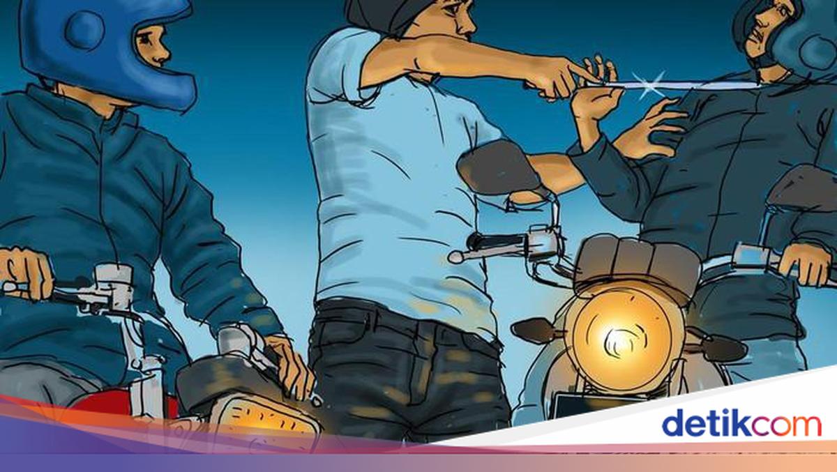 Remaja Tewas Dibacok Saat Konvoi Suporter di Surabaya