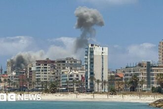 Serangan Udara Israel Mengenai Kota Tyre di Lebanon Meski Ada Peringatan Iran