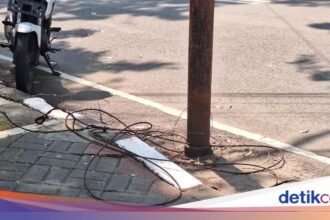 Siswi SMAN 6 Jakarta Meninggal Akibat Tersangkut Kabel dan Terlindas Bus