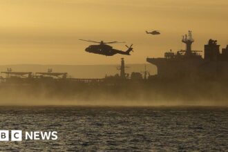 Tanker Armada Bayangan Rusia Dicegat di Selat Inggris oleh Pasukan Inggris