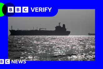 Tanker Minyak Iran Lolos dari Blokade Militer AS