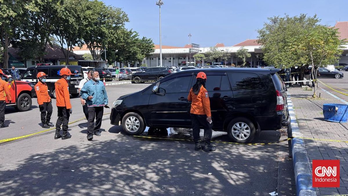 Teridentifikasi: Mayat Perempuan di Mobil Bandara Juanda