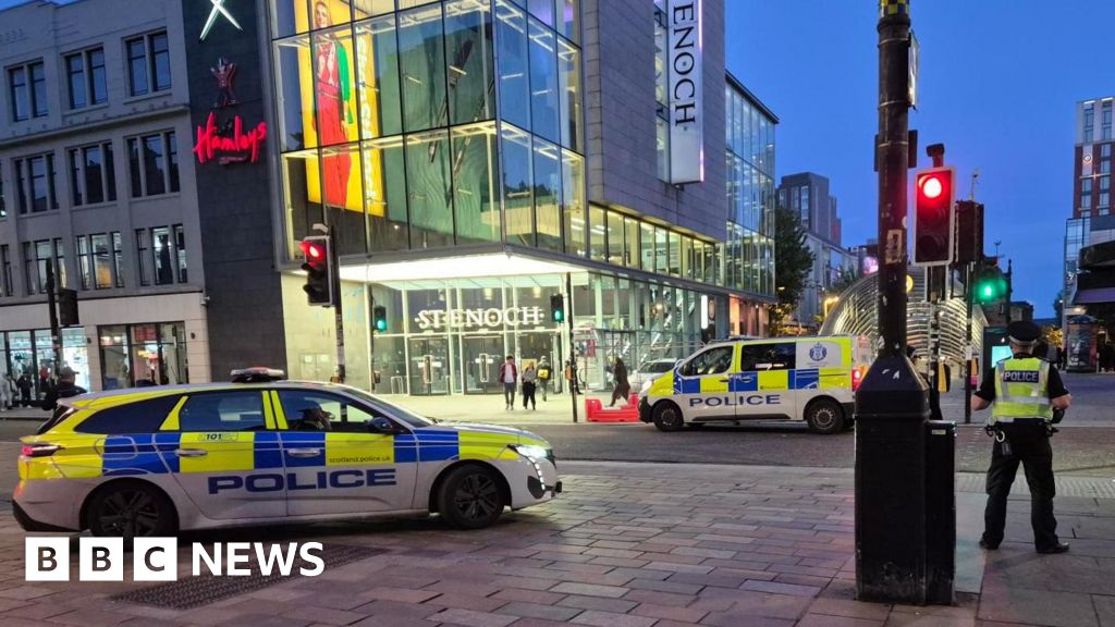 Tiga Orang Ditangkap Terkait Kerusuhan dan Serangan Rasis di Glasgow