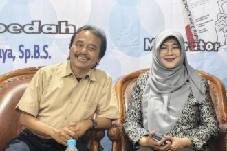 Tim Roy Suryo Datangi Polda Metro Minta Penangguhan Penahanan