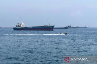 Trump Klaim AS Amankan 100 Juta Barel Minyak di Selat Hormuz
