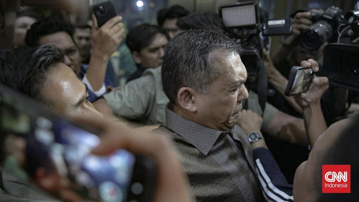 Wakil Menteri Imipas Silmy Karim Menyerahkan Diri ke KPK