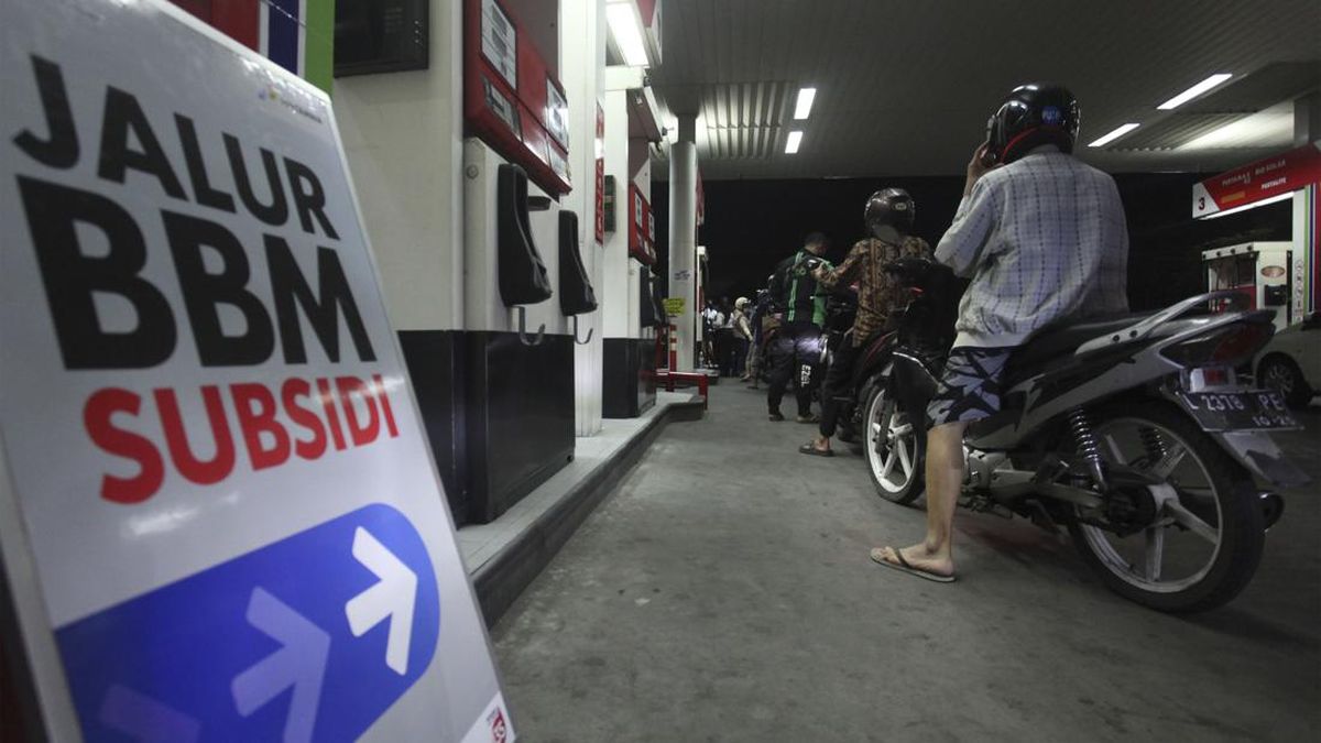 Warga Tolak Pergub NTT Larang Kendaraan Tunggak Pajak Beli BBM