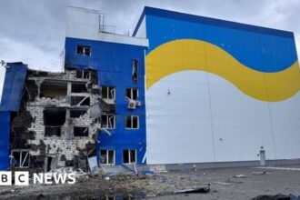 Zelensky Kecam Serangan Drone Chornobyl Jelang Pertemuan London