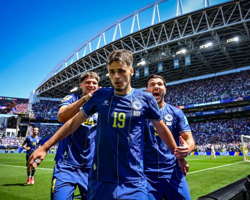 Bosnia dan Herzegovina Melaju ke Babak Knockout Usai Kalahkan Qatar
