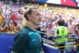 Jackson Irvine Dukung Kartu Merah Sejarah Paraguay di Piala Dunia