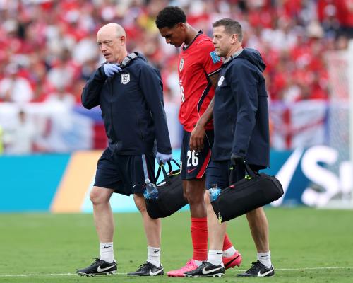 Masalah Bek Kanan Inggris Semakin Dalam, Jarell Quansah Diragukan Lawan DRC