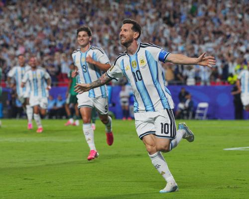 Messi Cetak Hat-trick, Argentina Menang Mudah atas Aljazair di Piala Dunia