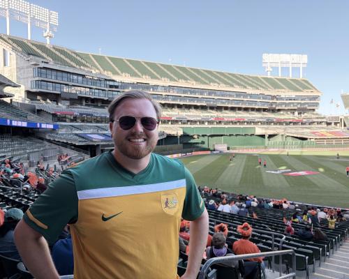 Penggemar Socceroos Beralih dari Sepak Bola ke Kriket di Oakland
