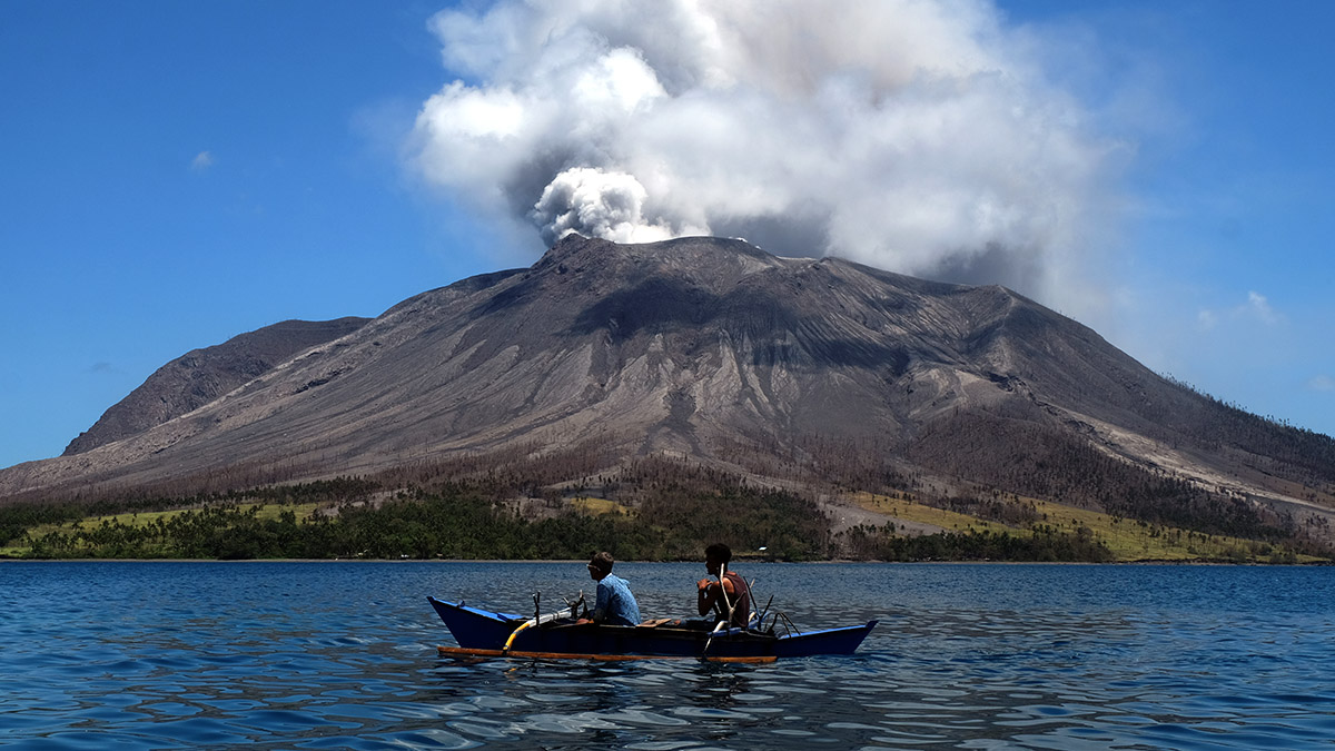 gunung ruang