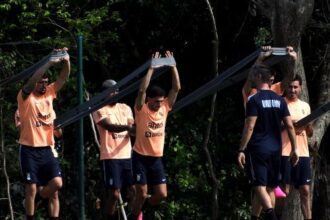 Uruguay Terhambat Masalah Penerbangan Jelang Pertandingan Piala Dunia