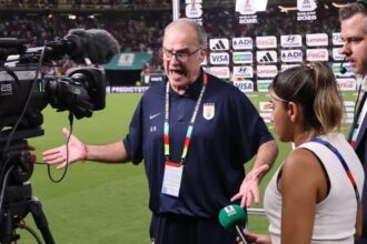 Uruguay Tersingkir dari Piala Dunia, Bielsa Bertanggung Jawab