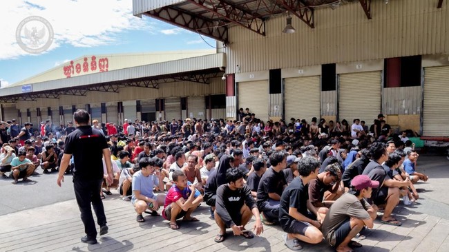 1.100 WNI Ditahan di Kamboja Akibat Operasi Penertiban