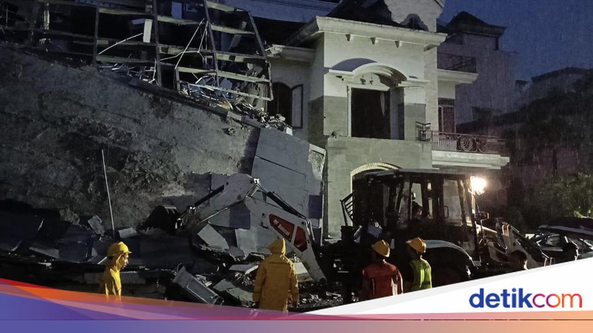 Alat Berat Dikerahkan Evakuasi Korban Ledakan Perumahan Medan