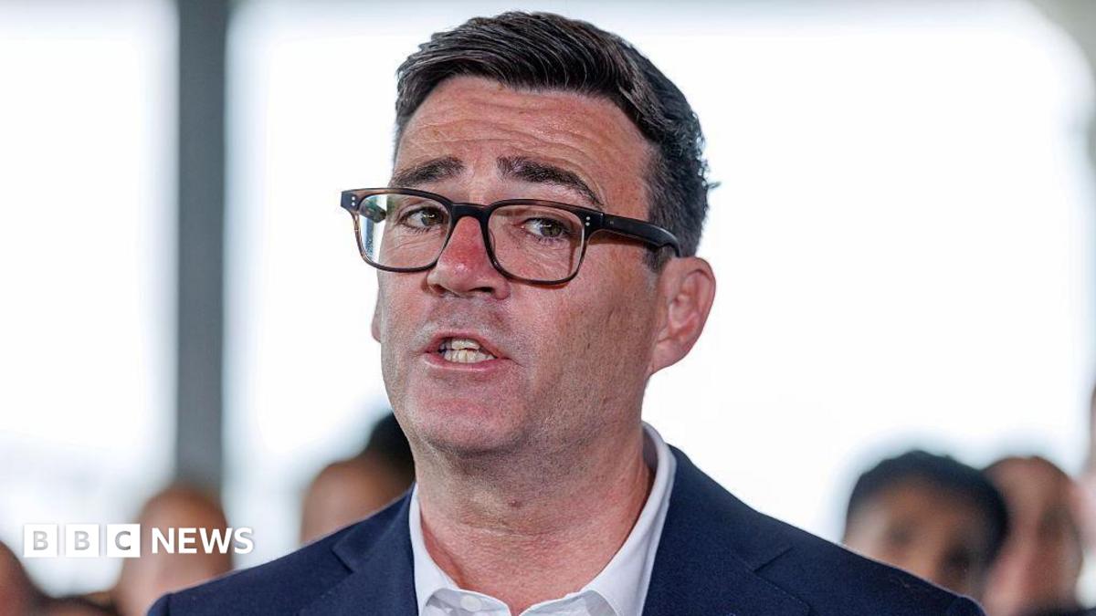 Andy Burnham Batalkan Rencana ID Digital untuk Fokus pada Biaya Hidup