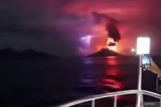 Badan Geologi Tegaskan Video Erupsi Anak Krakatau Hoaks