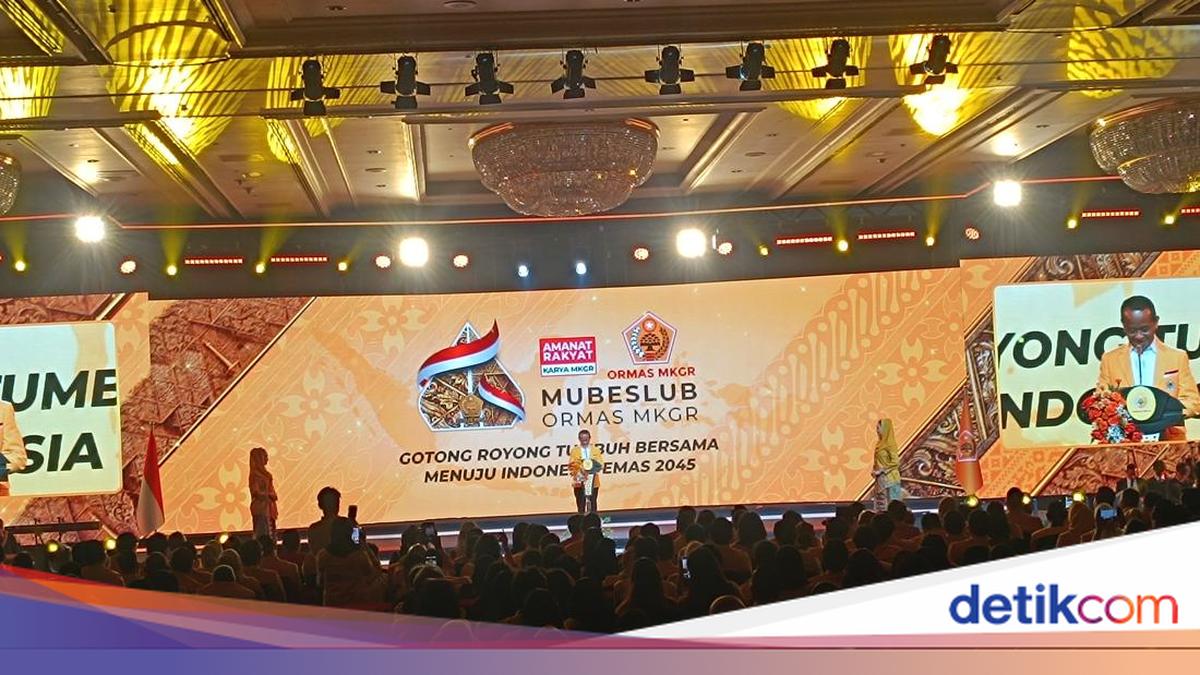 Bahlil Minta Kader MKGR Beri Masukan pada Pemerintah