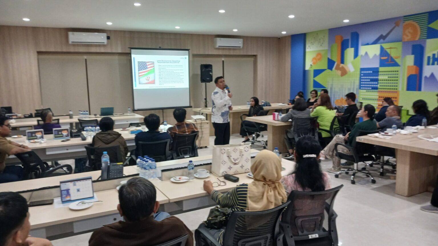 Edukasi Trader Diperkuat Amid Volatilitas Pasar Kuartal III 2026