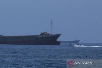 Iran Menutup Selat Hormuz Tanpa Batas Waktu