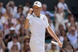 Jannik Sinner Kalahkan Djokovic di Semifinal Wimbledon 2026