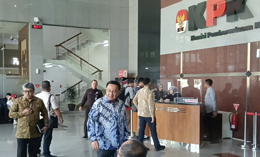 KPK Periksa Bobby Rizaldi dalam Kasus Suap Audit BPK