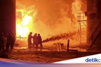 Kebakaran Rumah di Cilandak, 19 Mobil Damkar Dikerahkan