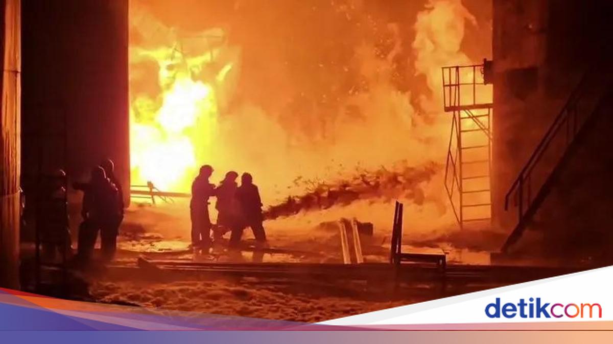 Kebakaran Rumah di Cilandak, 19 Mobil Damkar Dikerahkan