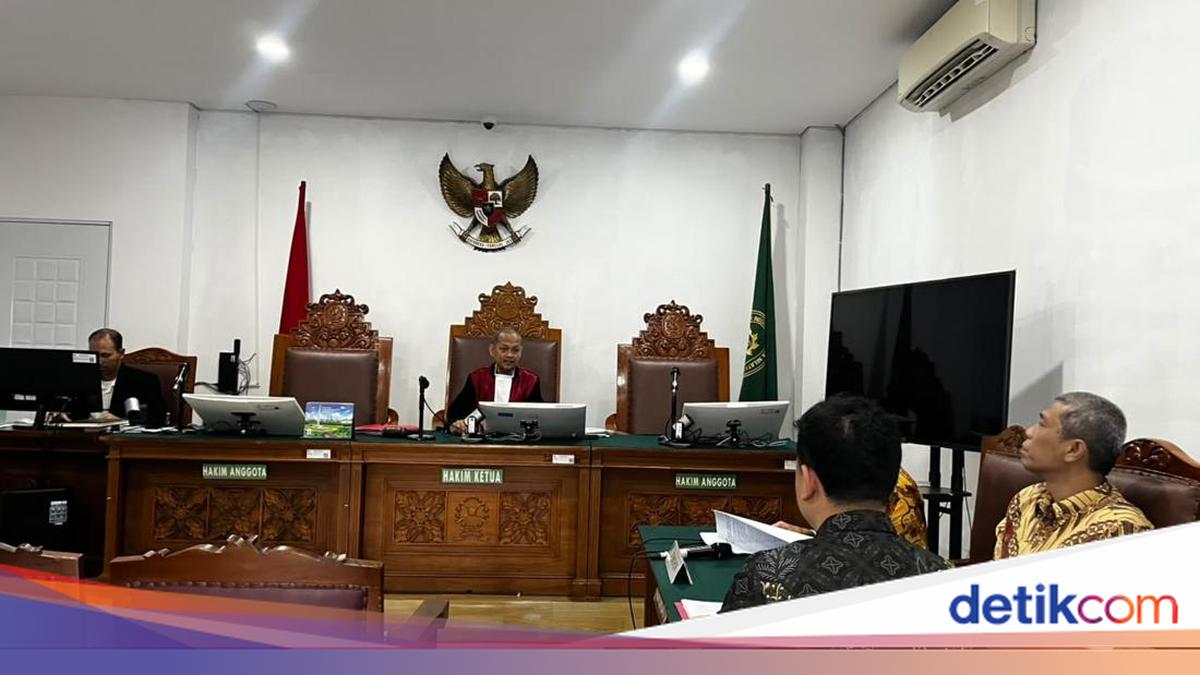 Kejagung Geledah Rumah Eks Waka BGN Lodewyk Pusung, Ini Alasannya