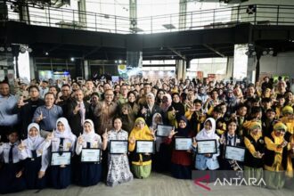 Kemkomdigi Resmikan Deklarasi Sekolah Cakap Digital untuk PP Tunas